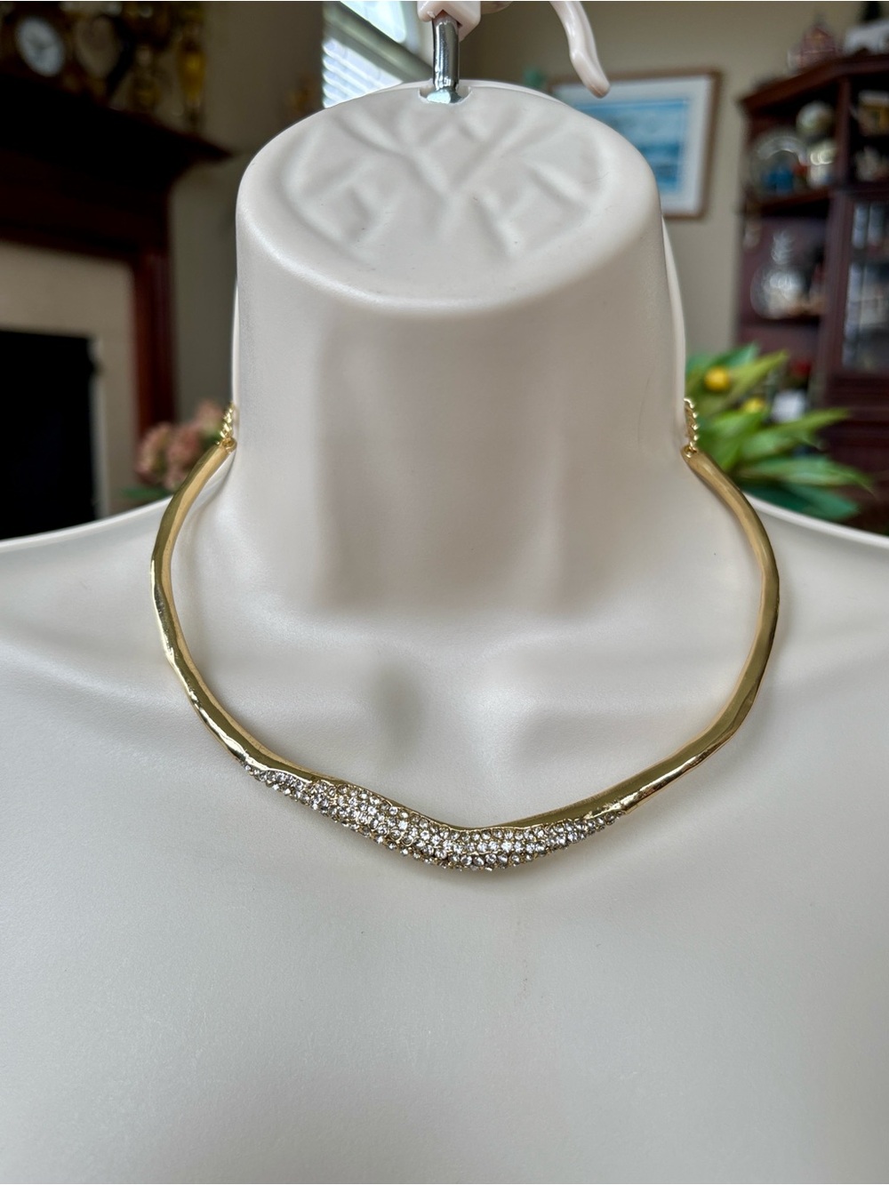 Lovisa Premium Gold Tone Molten Skinny Collar Necklace Pave Crystals Prom Formal
